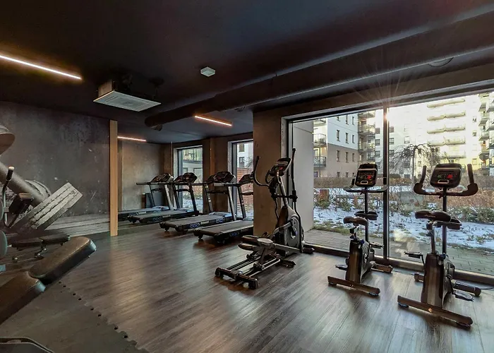 Comfortable With Access To The Gym And Parking By Renters