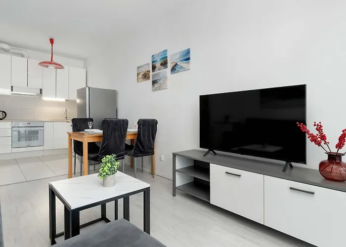 Comfortable With Access To The Gym And Parking By Renters