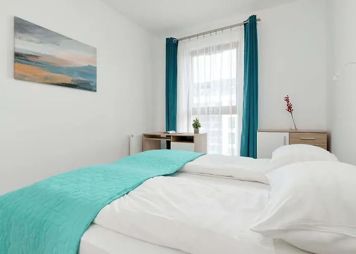 Comfortable With Access To The Gym And Parking By Renters アパート