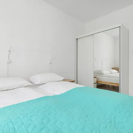 アパート Comfortable With Access To The Gym And Parking By Renters
